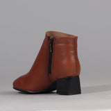 Block Heel Ankle Boot for winter with comfortable lining and flexible sole