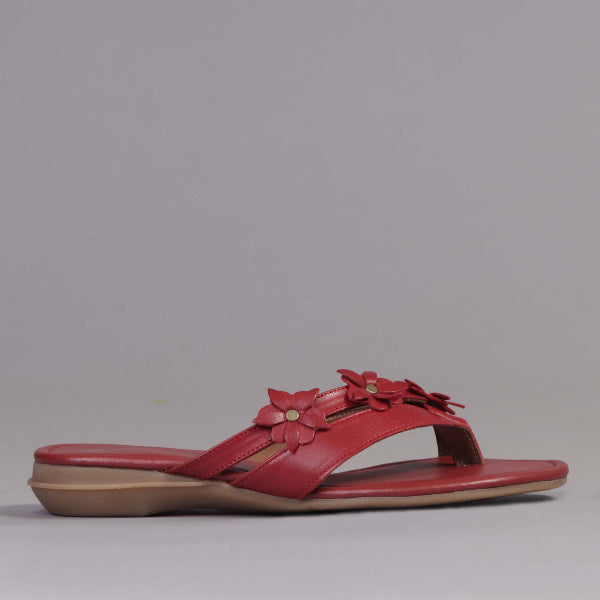 Factory Shop Shoes 3 / Red. / 12573 Flower thong sandal in Red - 12573
