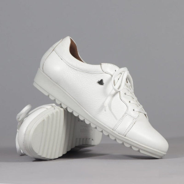 Factory Shop Shoes Lace-up Sneaker in White - 12656