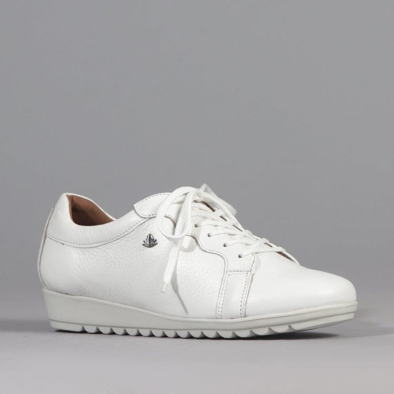Factory Shop Shoes Lace-up Sneaker in White - 12656