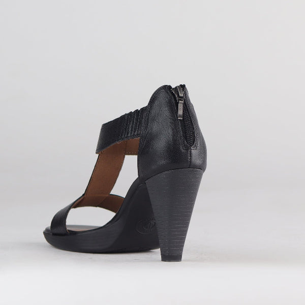 Factory Shop Shoes T-Bar High Heel Sandal in Black - 12552