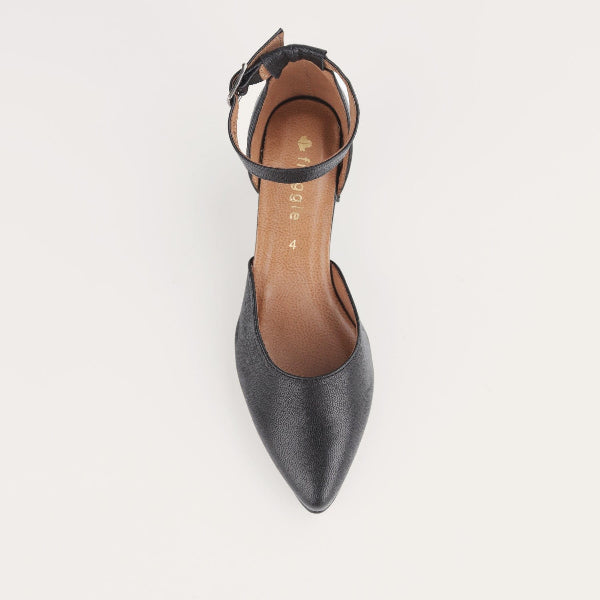Froggie Shoes Shoes Pointed Block Heel with Ankle Strap in Black - 12627