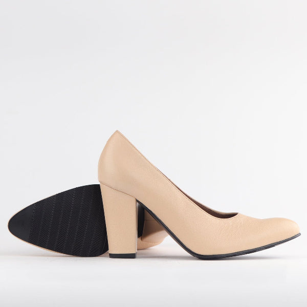 Froggie Shoes Shoes Pointed Court Shoes with Block High Heel in Cream - 12625