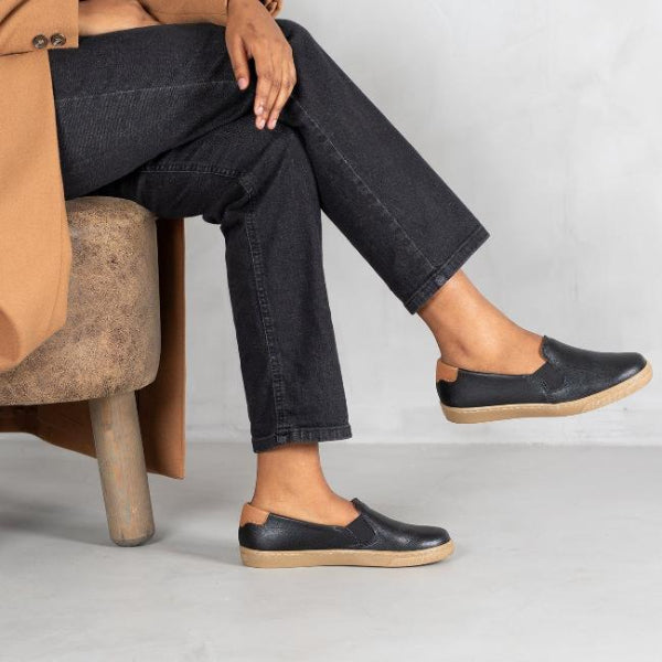 Froggie Shoes Shoes Slip-on Sneaker with Removable Footbed in Black Multi - 12750