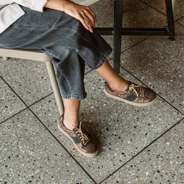 Froggie Shoes Shoes Retro Lace-up Sneaker in Python Multi -12795