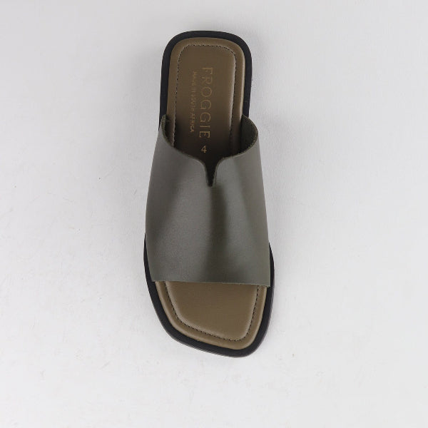 Froggie Shoes Shoes Unlined Leather Slide in Forest - 12862