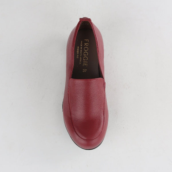 Factory Shop Shoes Slip-on Loafer in Red - 12529