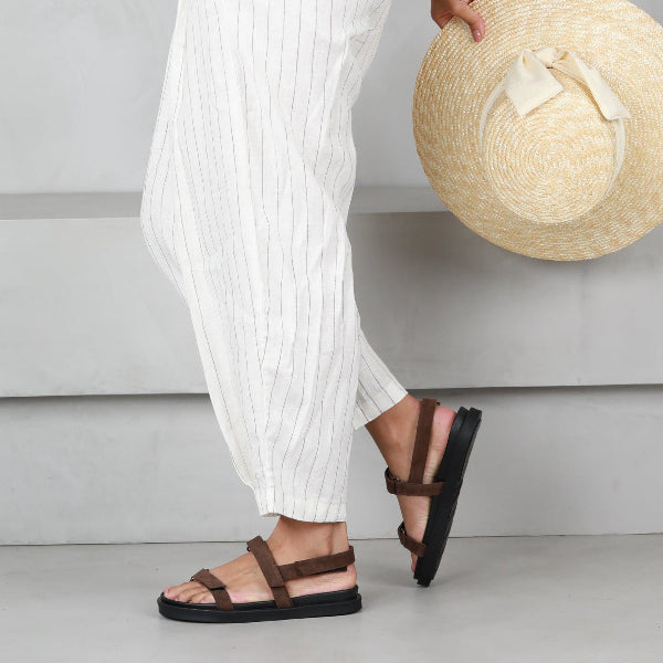 Froggie Shoes Shoes Velcro strop in Brown Suede - 12690