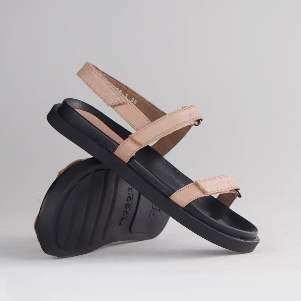 Froggie Shoes Shoes Velcro strop in Nude - 12690