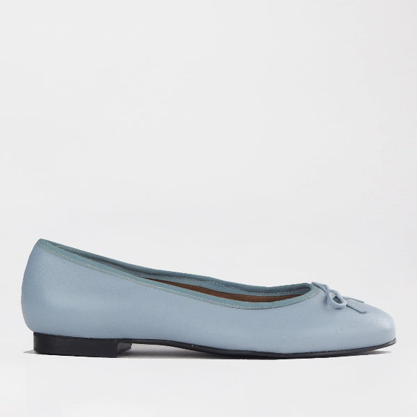 Froggie Shoes Shoes 3 / Pale Blue / 12796 Froggie Women&