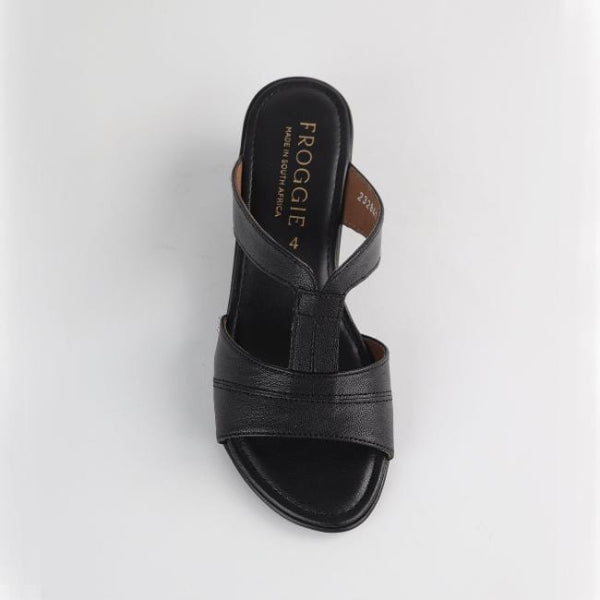 Froggie Shoes Shoes Double-band Wedge in Black - 11621