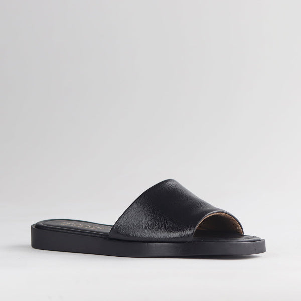 Froggie Shoes Shoes Mule Flat Sandal in Black - 12865