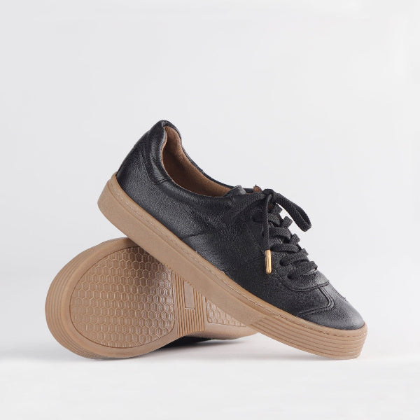 Froggie Shoes Shoes Retro Lace-up Sneaker in Black -12795