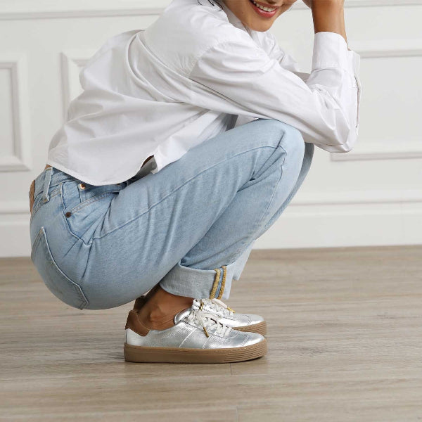 Froggie Shoes Shoes Retro Lace-up Sneaker in Silver Multi -12795