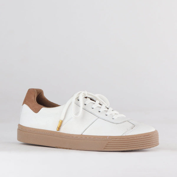 Froggie Shoes Shoes Retro Lace-up Sneaker in White Multi -12795