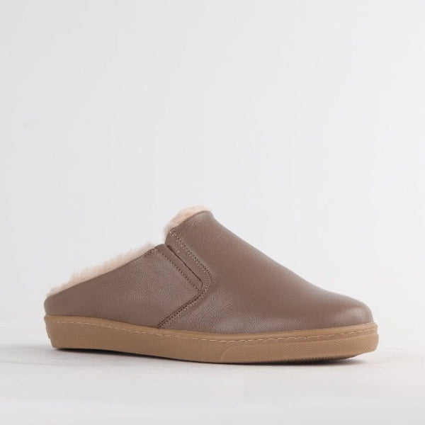 Froggie Shoes Shoes Slip-on sneakers with Sheepskin Fur Linning in Stone - 12798