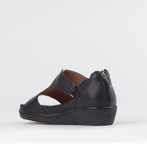 Froggie Shoes Shoes T-bar Sandal with Removable Footbed in Black - 12707