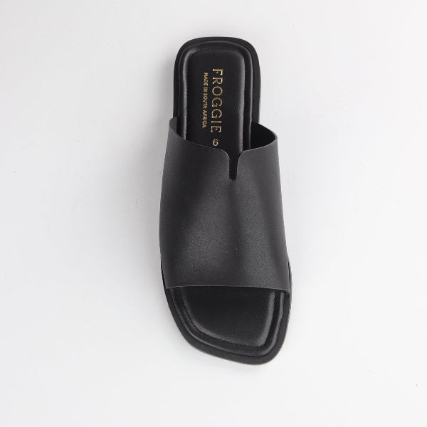 Froggie Shoes Shoes Unlined Leather Slide in Black - 12862