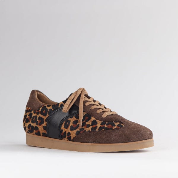 Froggie Shoes Shoes Lace -Up Sleek Retro Sneaker in Cheetah Print Multi - 12805