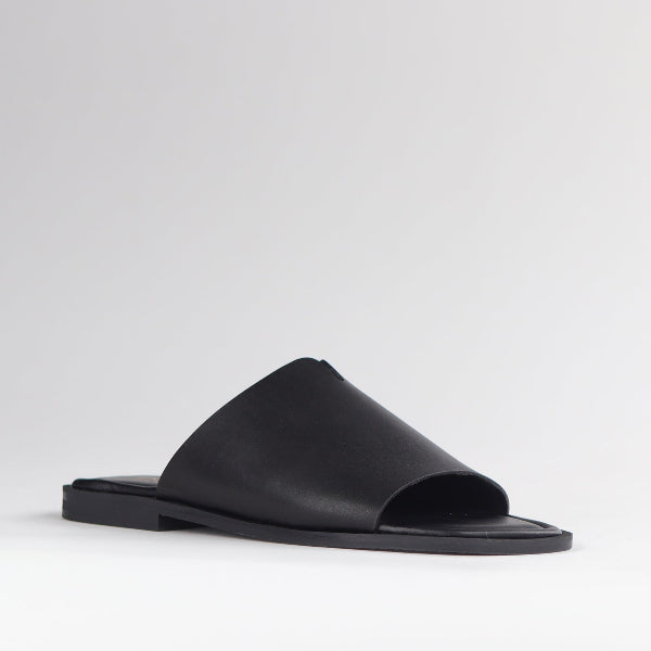 Froggie Shoes Shoes Unlined Leather Slide in Black - 12862