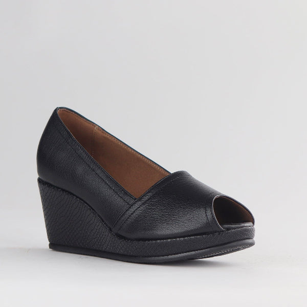 Froggie Shoes Shoes Peep Toe Wedge in Black - 11171