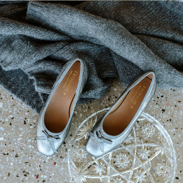 Froggie Shoes Shoes Soft Square Toe Ballerina Flat Pump with Bow in Pewter Multi- 12897