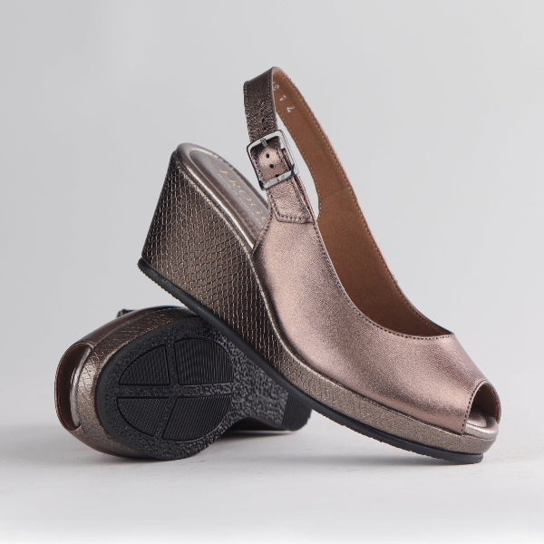 Froggie Shoes Shoes Slingback Wedge Sandal in lead Multi - 10715