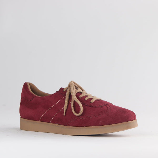 Froggie Shoes Shoes Suede Sneaker in Burgundy - 12896