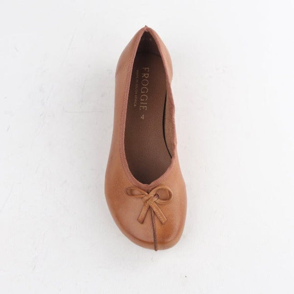 Factory Shop Shoes Pump with the Bow in Tan - 12564