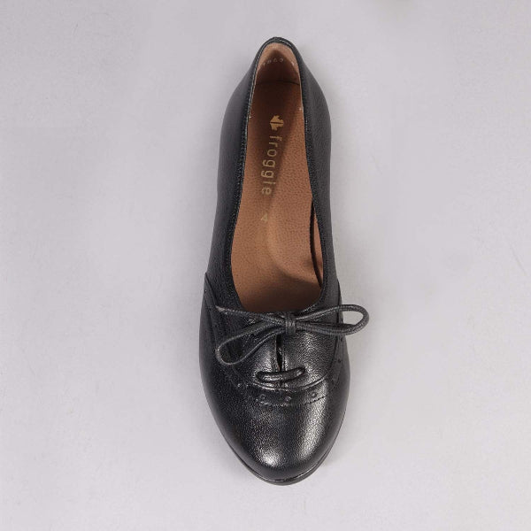 Factory Shop Shoes Flat Pump with Bow in Black - 12642