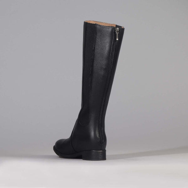 Factory Shop Shoes Knee high Flat Boot in Black - 12645