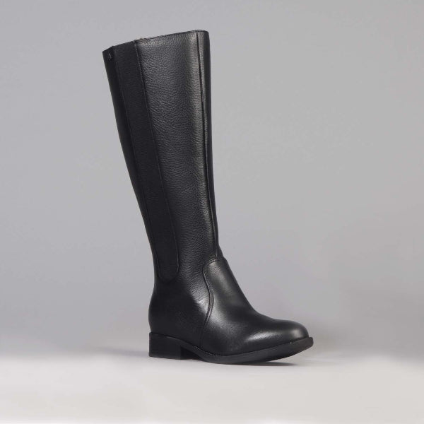 Factory Shop Shoes Knee high Flat Boot in Black - 12645