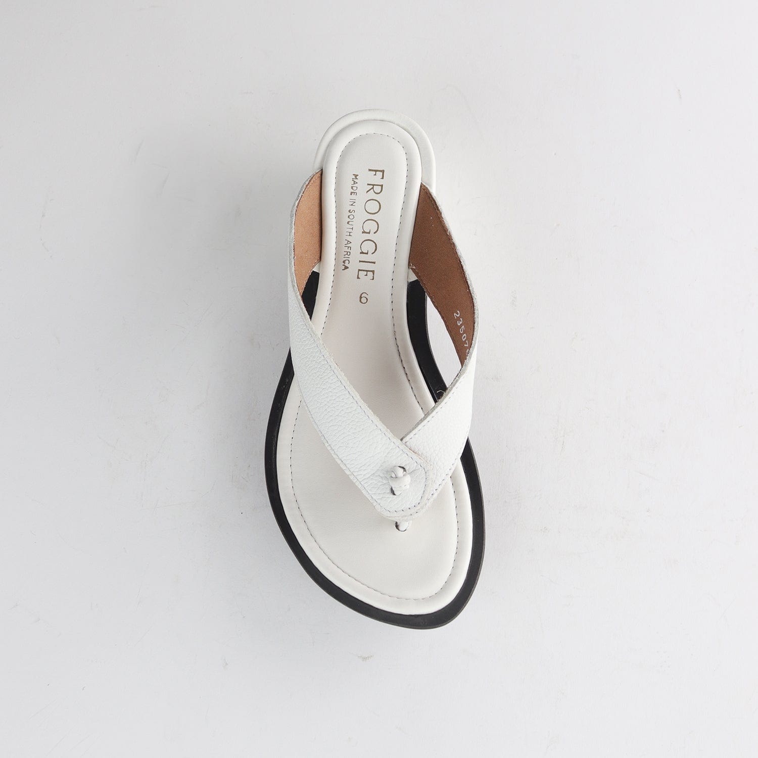 Froggie Shoes Shoes Rox Thong Sandal in White - 10737