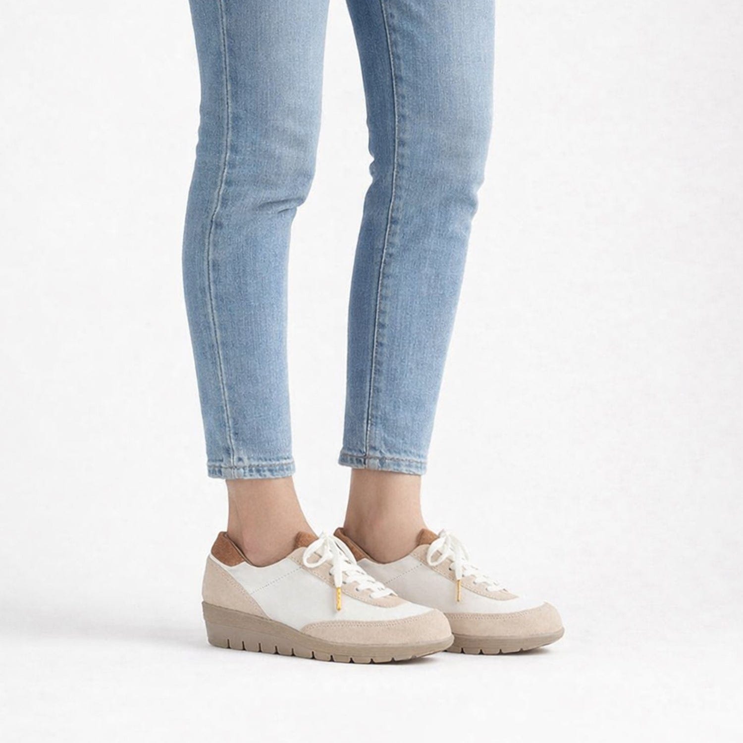 Froggie Shoes Shoes Wider Fit Lace-up Sneaker in Stone Multi - 12844