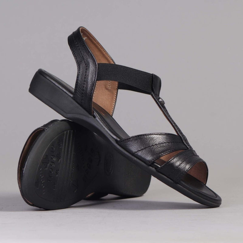 Wider Fit Slingback Flat Sandal in Black - 11016