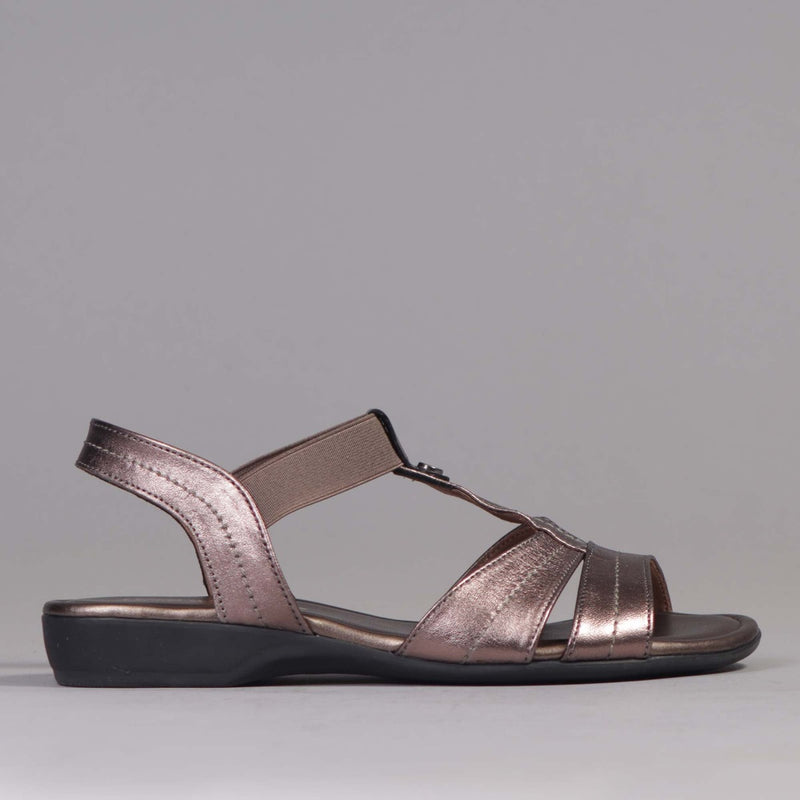 Wider Fit Slingback Flat Sandal in Lead Metallic