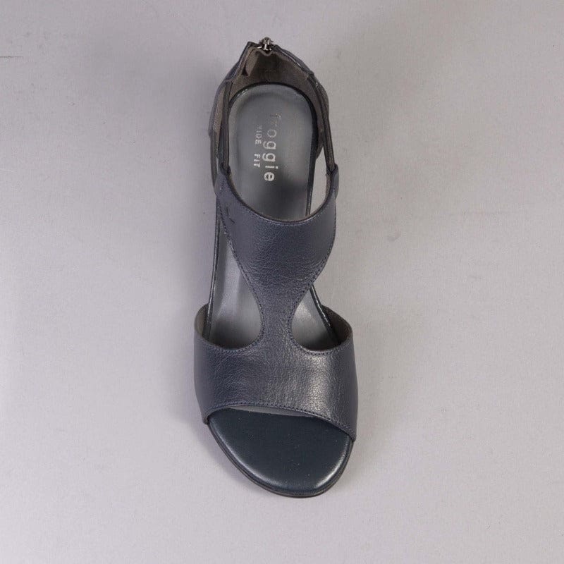 Wider Fit T-Bar Heel in Navy - 11645