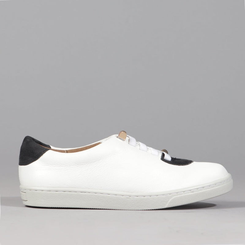 Sneaker with Removable Footbed in White - Black Multi