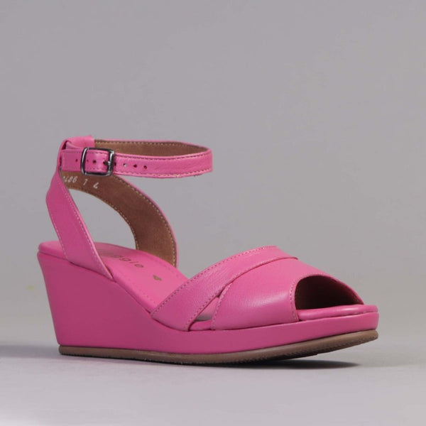 Strappy Slingback Sandal Wedges in Hot Pink -12439
