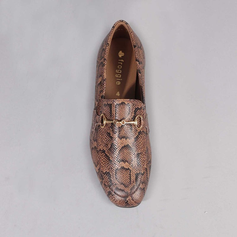 Loafer with Gold Trim in Saddle