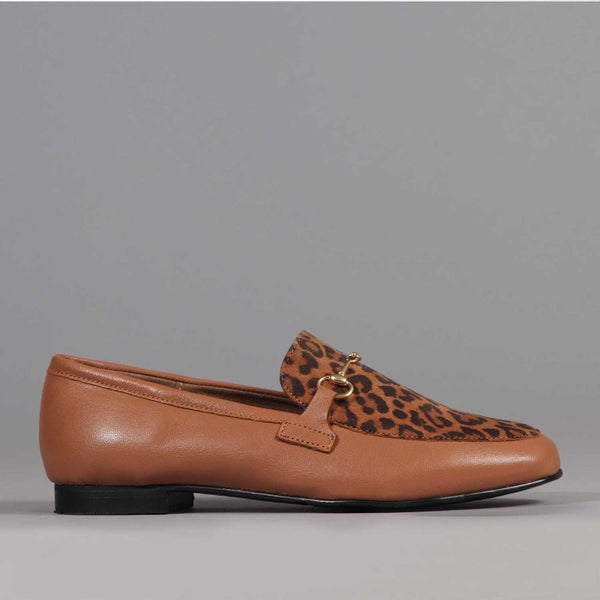 Loafer with Gold Trim in Tan Multi