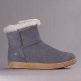 Fur-lined Ankle Boot in Manager