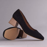 Block Heel Court Shoe in Black