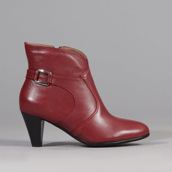 Pointed Ankle Boot in Red