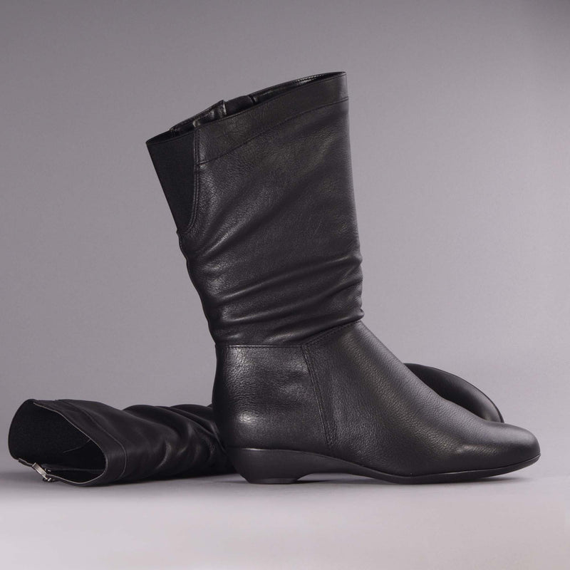 Ruched Mid-calf Boot in Black – 12527