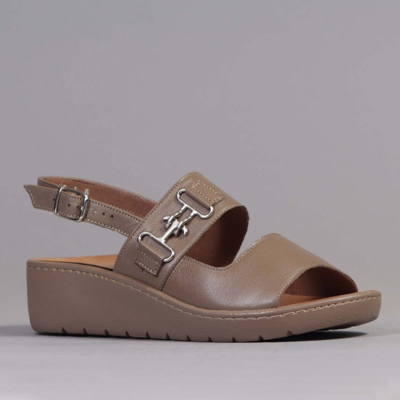 Slingback Sandal with Removable Footbed in Stone
