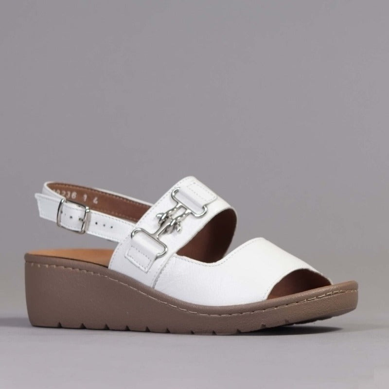 Slingback Sandal with Removable Footbed in White