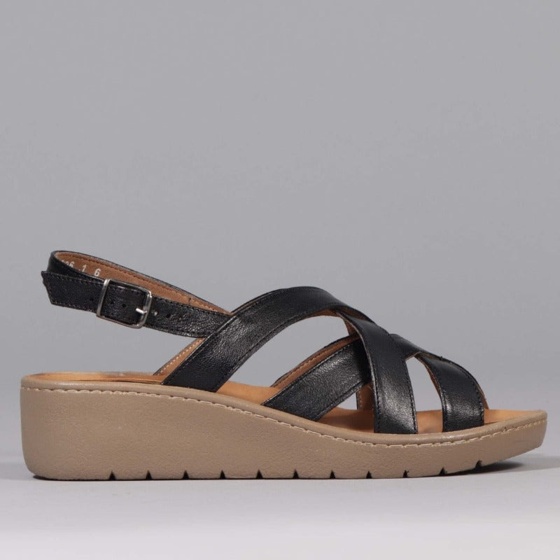 Slingback Sandal with Removable Footbed in Black