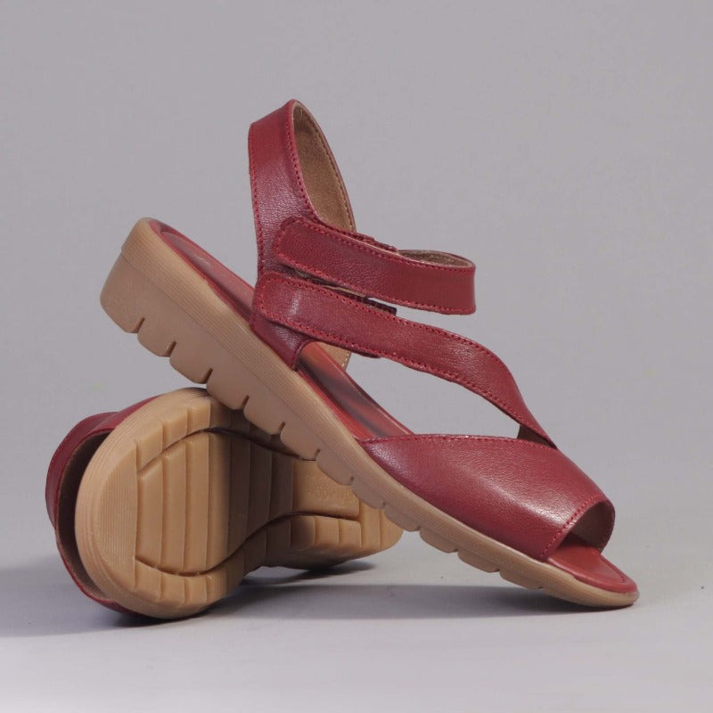 Velcro Sandal in Red