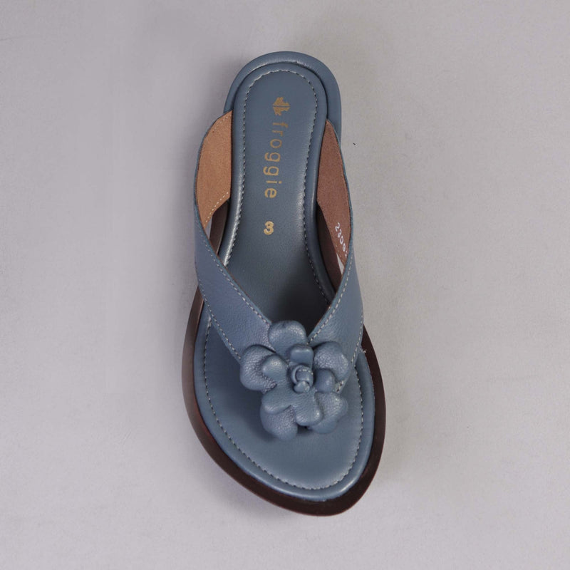 Rox Thong With Flower Sandal in Manager - 12565